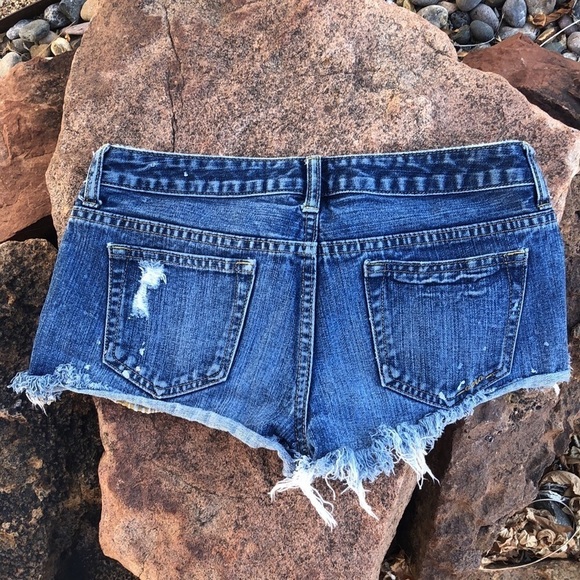 AEROPOSTALE Distressed Shorts - Picture 3 of 5